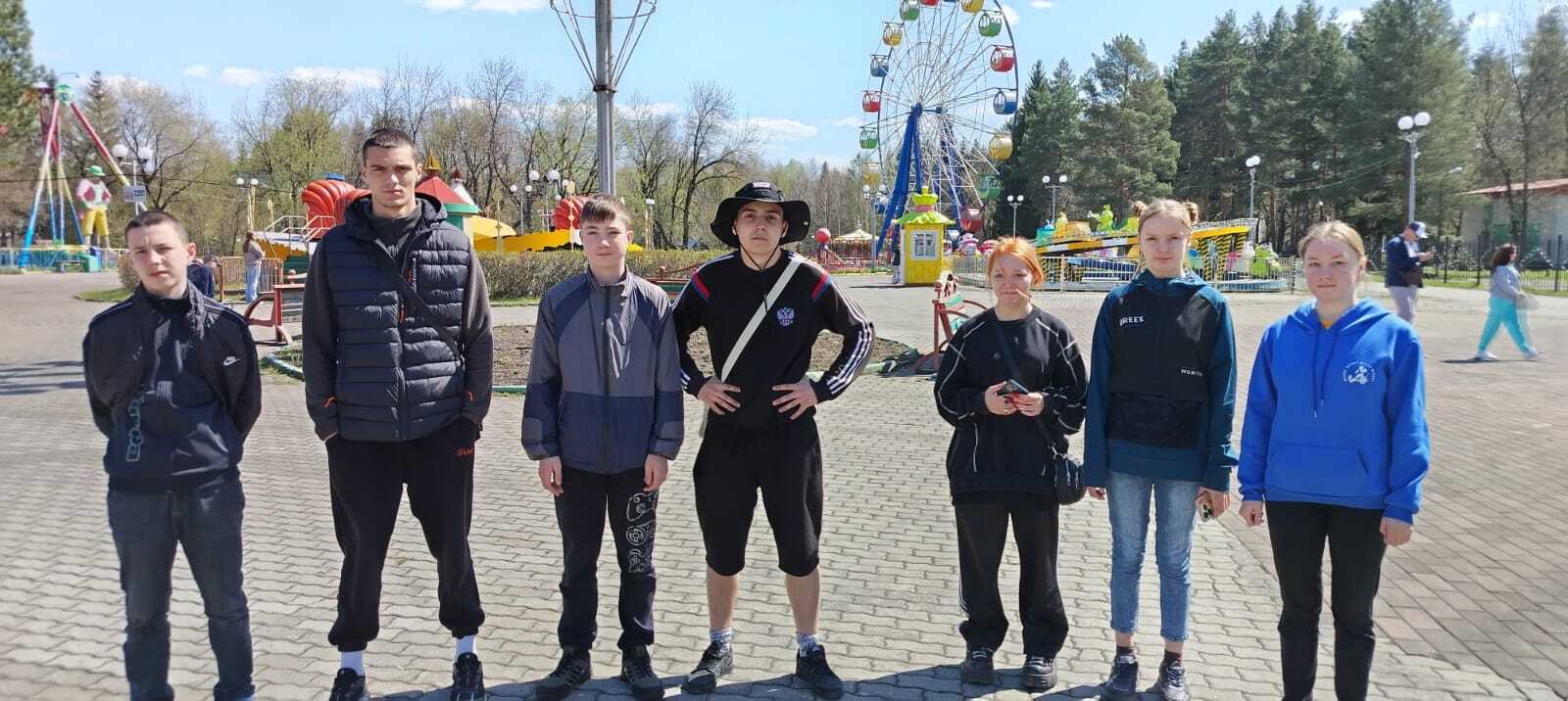2.jpg